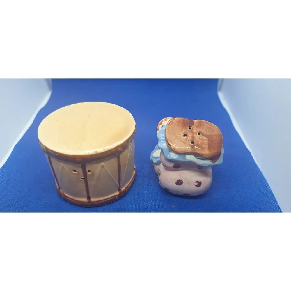 Clown on Drum Salt & Pepper Shakers- Vintage Japan-